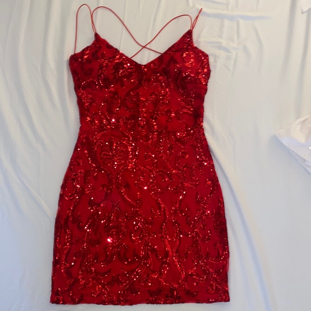SEXY RED SEQUINED MINI DRESS